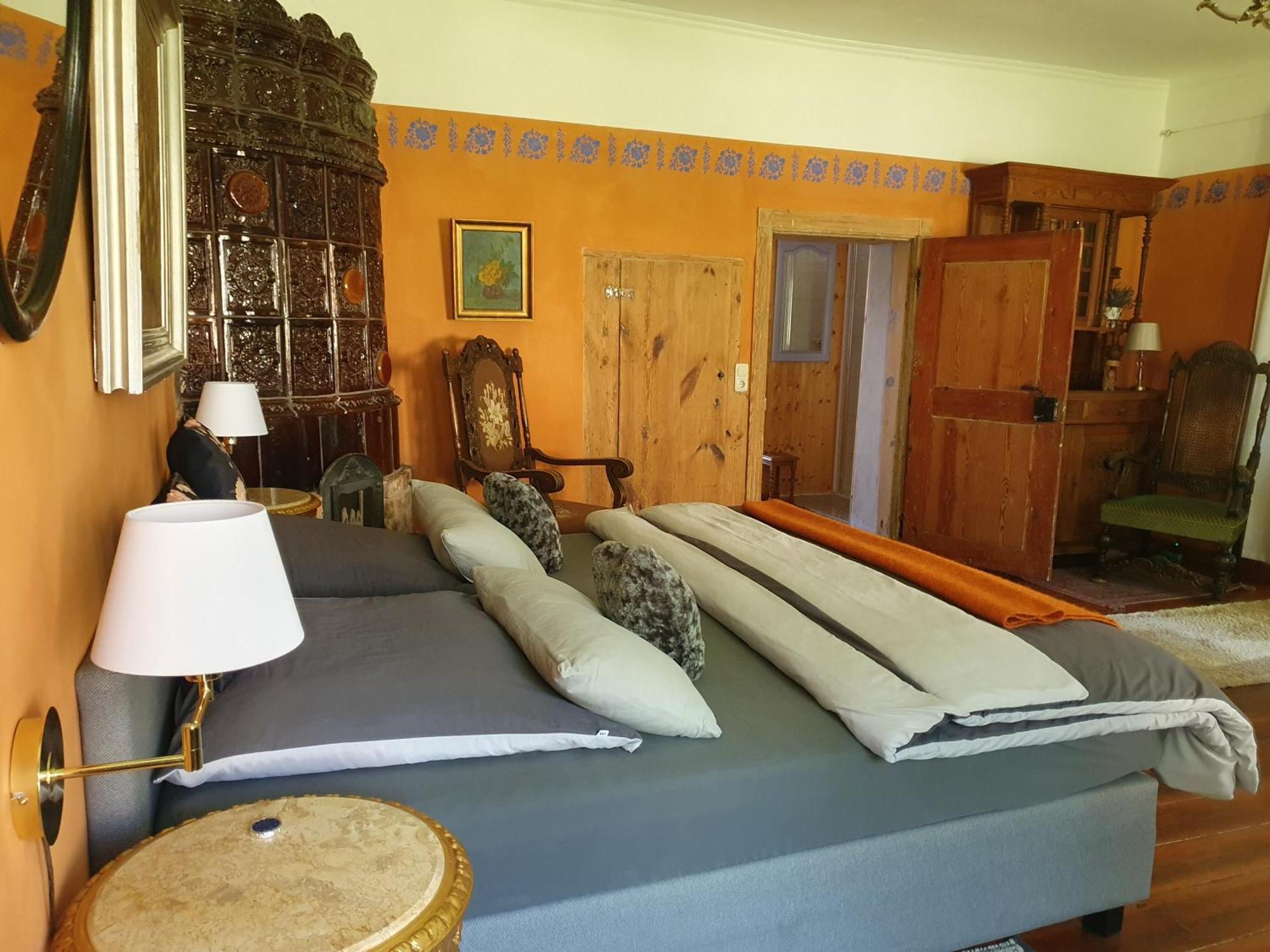 Gesindehaus Am Schloss Kummerower See Kummerow  Zewnętrze zdjęcie
